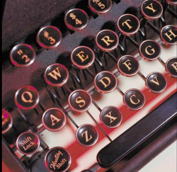 Close up image of the keys on a vintage typewriter